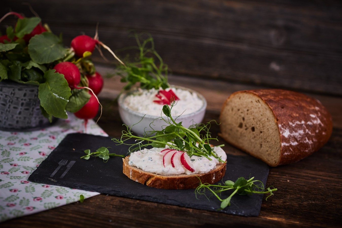 Radieschen-Kräuter Aufstrich - Regionale Rezepte